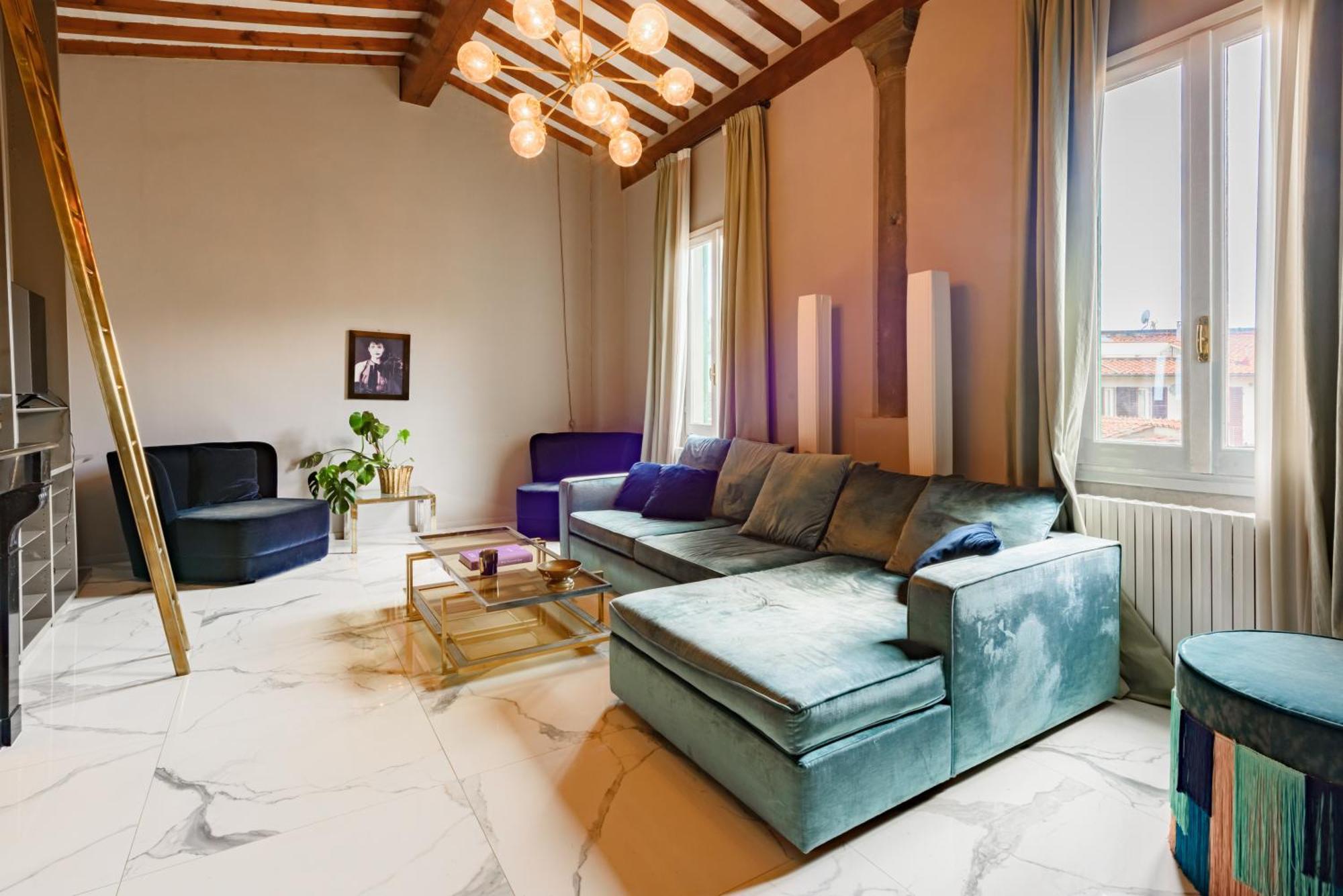 Regina House By Mmega * Florence